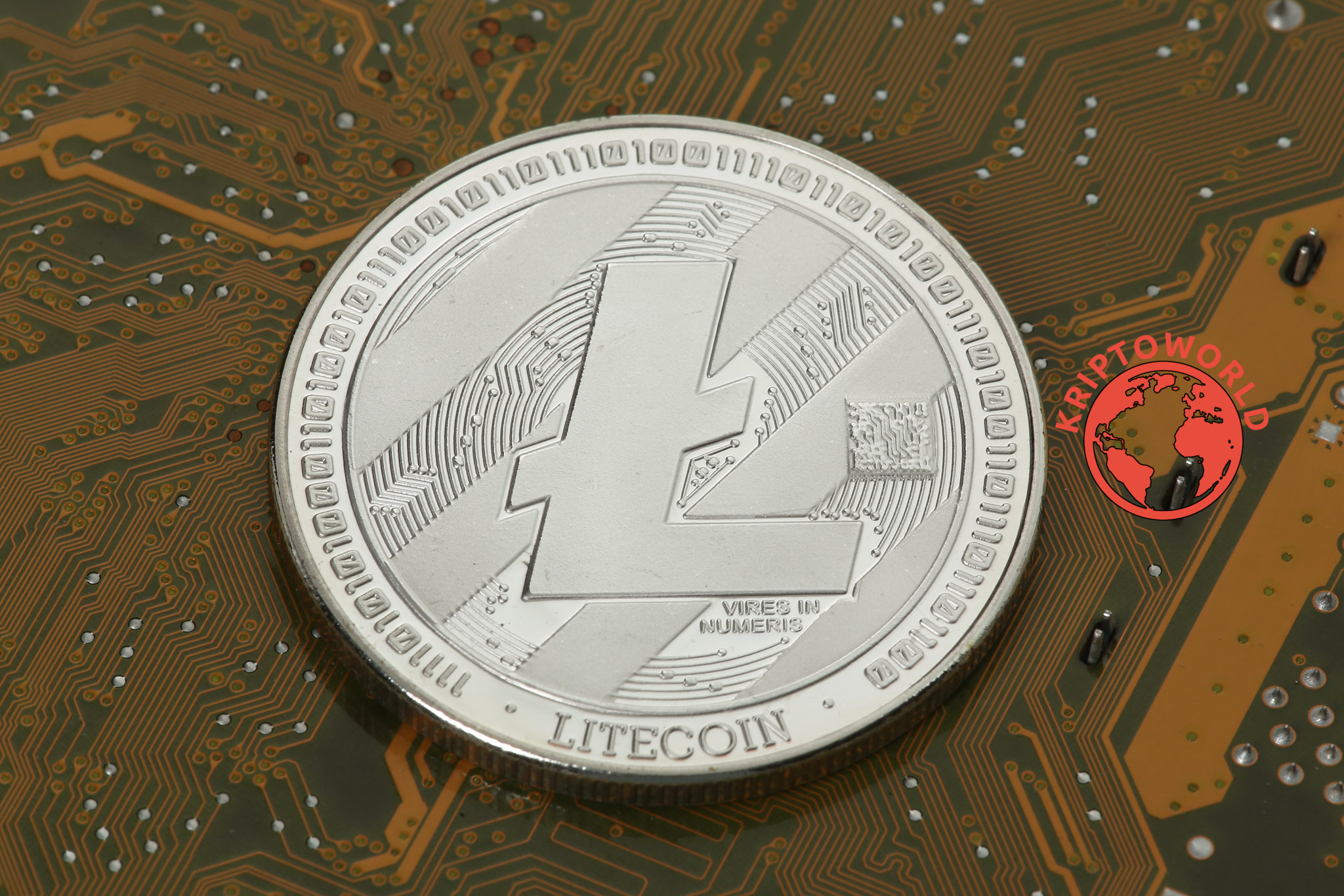 A litecoin árfolyama átlépte a 125 dollárt, a bányász hashrátája történelmi csúcson