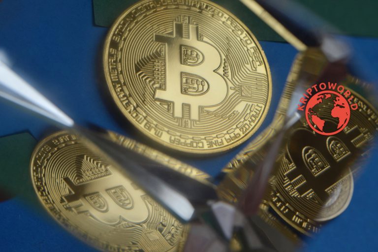 Bloomberg: A bitcoin elfogadottsága fog győztesként kikerülni a versenyből