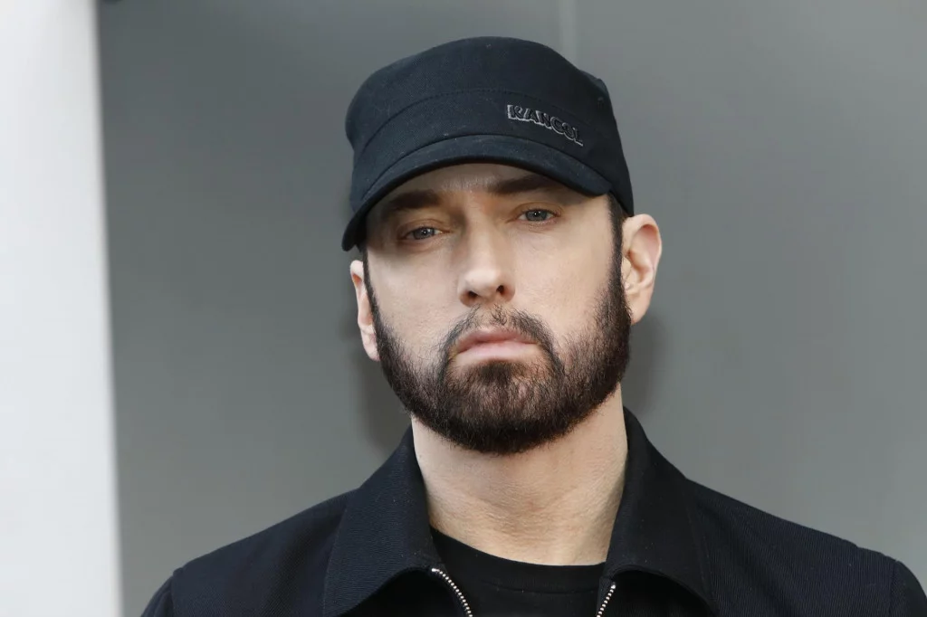 Akár 10 év börtönt is kaphat Eminem kiadatlan dalainak kiszivárogtatója